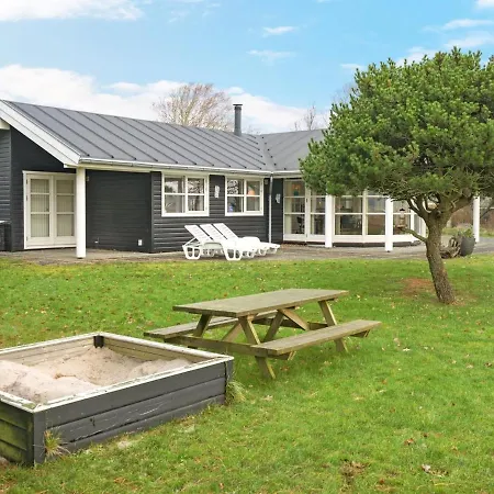 Elga - 1-8km From The Sea In Western Jutland By Interhome *